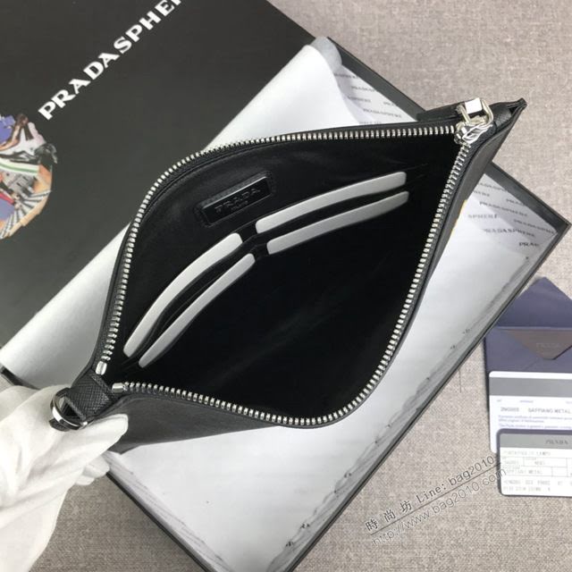 prada手包 普拉達十字紋牛皮手拿包 2NG005 PRADA限量版最新摩登態度系列手包  pyd2267